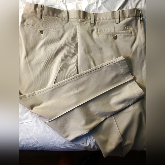 Dockers Waterless 46Wx30L Pleated Dress Pants - Picture 2 of 4